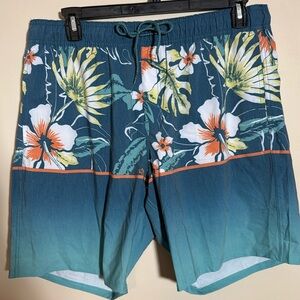 Hang Ten swimsuit- size xxl. Worn just a couple times. Full liner.